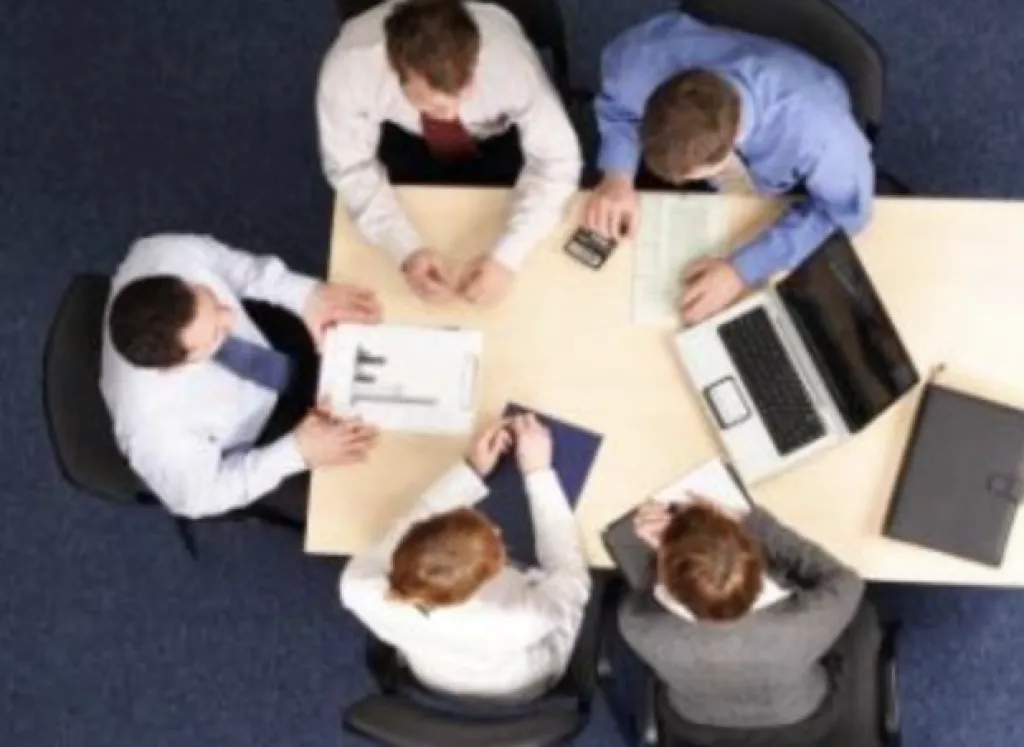 Le Regole d’oro per la scelta di un Master - Formazione interna, fondamentale per l'azienda ma costosa da sostenere. I limiti di un sistema imprenditoriale che non agevola la crescita del personale.